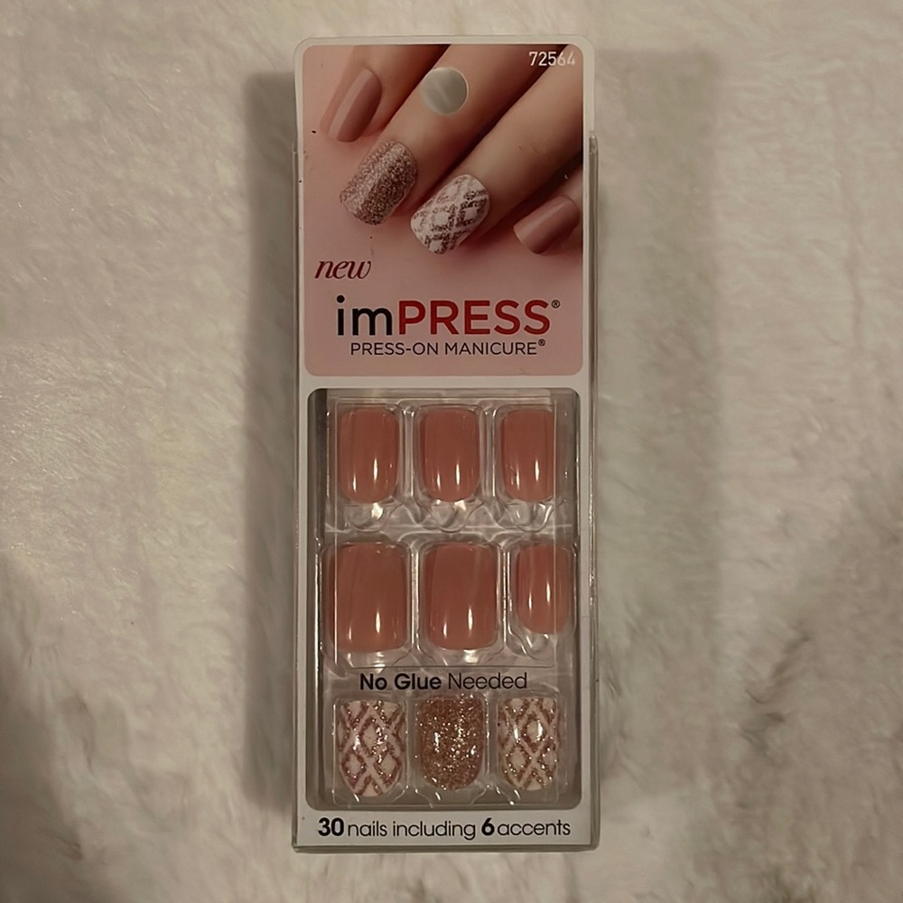 Pink and Glitter imPress nails